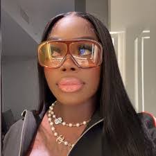 Tonisha Scott's Instagram, Twitter & Facebook