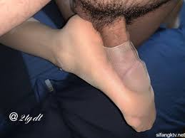 Vodkas176 - Legs Wide Open Footjob