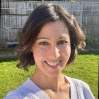 Rowena Howell's Instagram, Twitter & Facebook