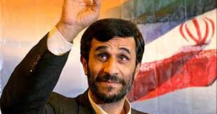 Ahmadinejads förflutna spökar