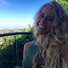 Alexa Simone's Instagram, Twitter & Facebook