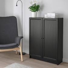 Billy Oxberg Bucherregal Mit Turen Schwarzbraun Ikea Osterreich Bookcase Billy Bookcase Ikea Billy