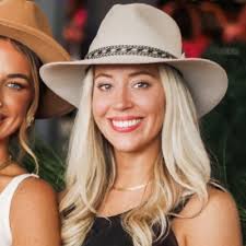 Morgan Zabel Piland (@MorganPiland)