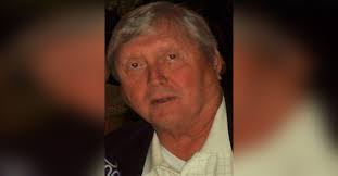 Billy Wakefield's Instagram, Twitter & Facebook