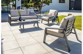 Notre assortiment de tables et chaises de jardin a été conçu pour s'adapter à votre extérieur, du petit balcon au grand jardin. Salon De Jardin Design Bas En Aluminium Dcb Garden 5 Places Ibiza