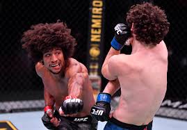 View complete tapology profile, bio, rankings. Alex Caceres Outpoints Chase Hooper To A Unanimous Decision