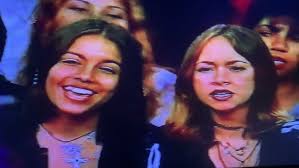 Servando y Florentino con Daniel Sarcos cantan "Una fan enamorada" en El  Familión Nestlé