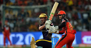 Yusuf pathan broke the ipl's first tie and with it kolkata knight riders' hearts through clean hitting in the super over, to chase. Ipl 11 Rcb Vs Kkr Live Dinesh Karthik Lynn Keep Kolkata In Hunt