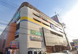 フレッシュ バリュー 松山 店