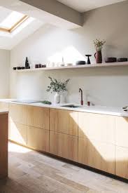 23 Perfect Color Ideas For Painting Kitchen Cabinets That Will Add Personality To Your Home In 2020 White Oak Kitchen Oak Kitchen