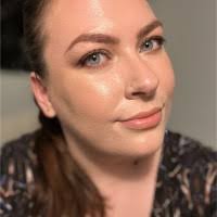 90+ "Julia Herring" profiles