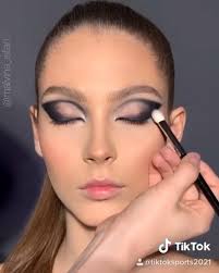 Jasmine Pike (jasmine8875)