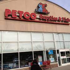 Here's the scoop on our favorite pet friendly hotels, dog friendly activities, and restaurants that allow dogs in nashua. Petco Pet Store In Nashua