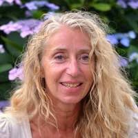 40+ "Öhrt" profiles