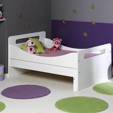 alfred compagnie vous presente le lit evolutif fleur marceau coloris blanc avec sommier pour une chambre enfant pleine lit evolutif lit modulable lit