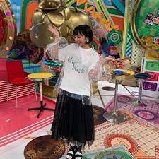バラエティー番組やcmに出まくり テレビで見ない日はないほどの売れっ子タレントになっている 10代のカリスマ こと山之内すず 9月6日放送の 坂上 指原のつぶれない店 tbs系 に出演した際には mcの指原莉乃からライバル心をムキ出しにされた 関連