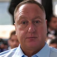 100+ "Steven Barratt" profiles