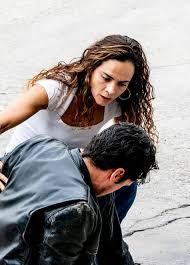 After he is murdered, she must go on the run and she begins her journey that will lead her to become the powerful and wealthy queen of the south. Queen Of The South Ending After Five Seasons At Usa Network Tv Fanatic