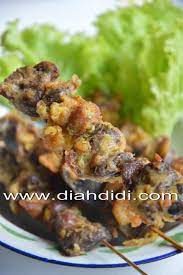 Campur semua bahan dan bumbu halus, ungkep hingga matang dan empuk.sambil sesekali di cicipi dan di angkat ati ampela, tiriskan. Diah Didi S Kitchen Sate Ati Ampela Goreng Balut Telur Resep Masakan Resep Dan Resep Daging