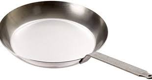 Matfer Bourgeat 062005 Black Steel Round Frying Pan 11 7 8 Inch Gray Http Www Amazon Com Dp B000kenotk Ref Cm Sw R Carbon Steel Pan Frying Pan Black Steel