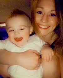 Christina Ratcliff (@tee_nuhh12) • Instagram photos and videos