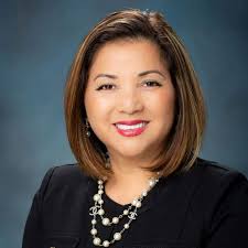 Janet Conklin's Instagram, Twitter & Facebook