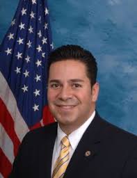 Celebrities with last name: Lujan