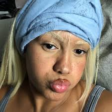 bout to invest $200+ in dvd's and movie tickets, wish my pockets luck .