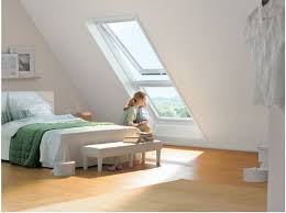 Dach De Das Infoportal Fur Private Bauherren Rund Ums Dach Schlafzimmer Einrichten Dachausbau Schlafzimmer Dachfenster