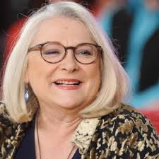 Fille de josiane balasko et nièce de richard berry.marilou berry a le cinéma dans le sang. Affaire Richard Berry La Reponse Assassine De Carla Bruni A Un Message De Josiane Balasko En Soutien A Coline Berry Femme Actuelle Le Mag