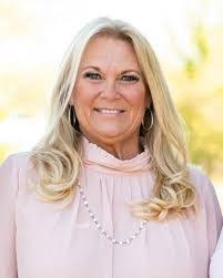 Michele Marie's Instagram, Twitter & Facebook