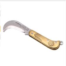 Dan, harga pisau ini berkisar rp.200.000 an dalam bulan maret 2017 ini. Vahigcy Pisau Lipat Mini Folding Pocket Blade Knife Eo02731 Golden Jakartanotebook Com