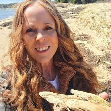 Come clay with us! Go to claytimewithjackie.com to book a summer class  #clay #potteryclass #summerclasses #frederictonnb