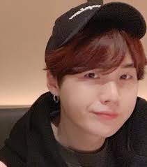 i.guess.i'm.nobody.now (@Feelemon)