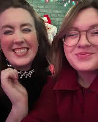 I hope your day is filled with small joys. I'm thankful for you.  #holidayseason #keeleyshawart #illustrationart #illustratedart #wordart