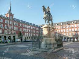 Fuenlabrada es el tercer municipio más poblado dentro de la comunidad de madrid situado al… Plaza Mayor Einer Der Wichtigsten Sehenswurdigkeiten In Madrid Spanien Lizenzfreie Fotos Bilder Und Stock Fotografie Image 45901774