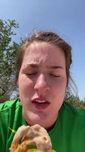 Danielle Kobeck's Instagram, Twitter & Facebook