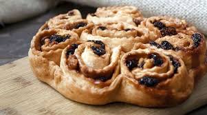 La pitta 'mpigliata è un dolce tipico calabrese, originario di san giovanni in fiore ma molto diffuso in tutta la provincia di cosenza. Dolci Tipici Della Calabria Scopri I Migliori Dolci Calabresi Turismocalabria