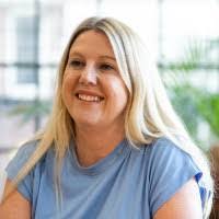 Jennifer Patchen's Instagram, Twitter & Facebook