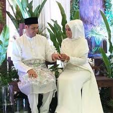 Singing in the car wow!. Lafaz Nikah Haris Suami Shila Amzah Dalam Bahasa Inggeris