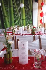 Tischdeko Bambus Hochzeit Tischgestecke Tischdeko In Rot Weiss Hochzeitsdeko Rot Und Weiss Www Aber M Tischdeko Hochzeit Hochzeit Tischplan Hochzeit Menu