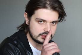 Francesco russo a shop classic horror story