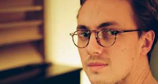 Male Session Singers & Vocalists for Hire