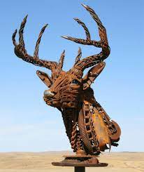 Old Farm Equipment And Scrap Metal Turned Into Stunning Sculptures Metal Tree Wall Art Scrap Metal Art Metal Art