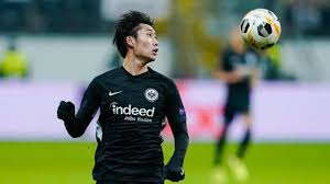 Kader, positionen, rückennummern, trainer und mitarbeiter. Bundesliga Serie Eine Saison Ohne Europa Glamour Bobic Muss Am Frankfurt Kader Basteln Augsburger Allgemeine