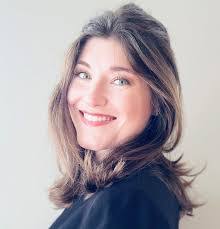 Carolyn Koke's Instagram, Twitter & Facebook