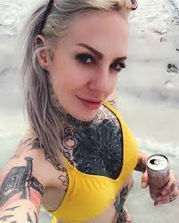 Katlin Bryant's Instagram, Twitter & Facebook