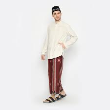 70.000/pcs ( minimal 20pcs ) atau 1.40. Sarung Atlas Super Premium 955 Songket Kreasi Dubai Maroon Lazada Indonesia