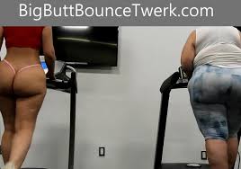 Huge Booty Pawgs in Thong Jogging - BigButtBounceTwerk.com