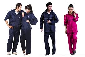 Phân biệt các loại áo mưa trên thị trường hiện nay